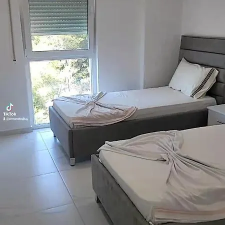 Amfora شقة Lezhë